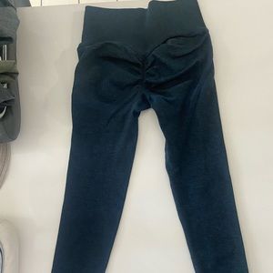 High waisted booty scrunch leggings